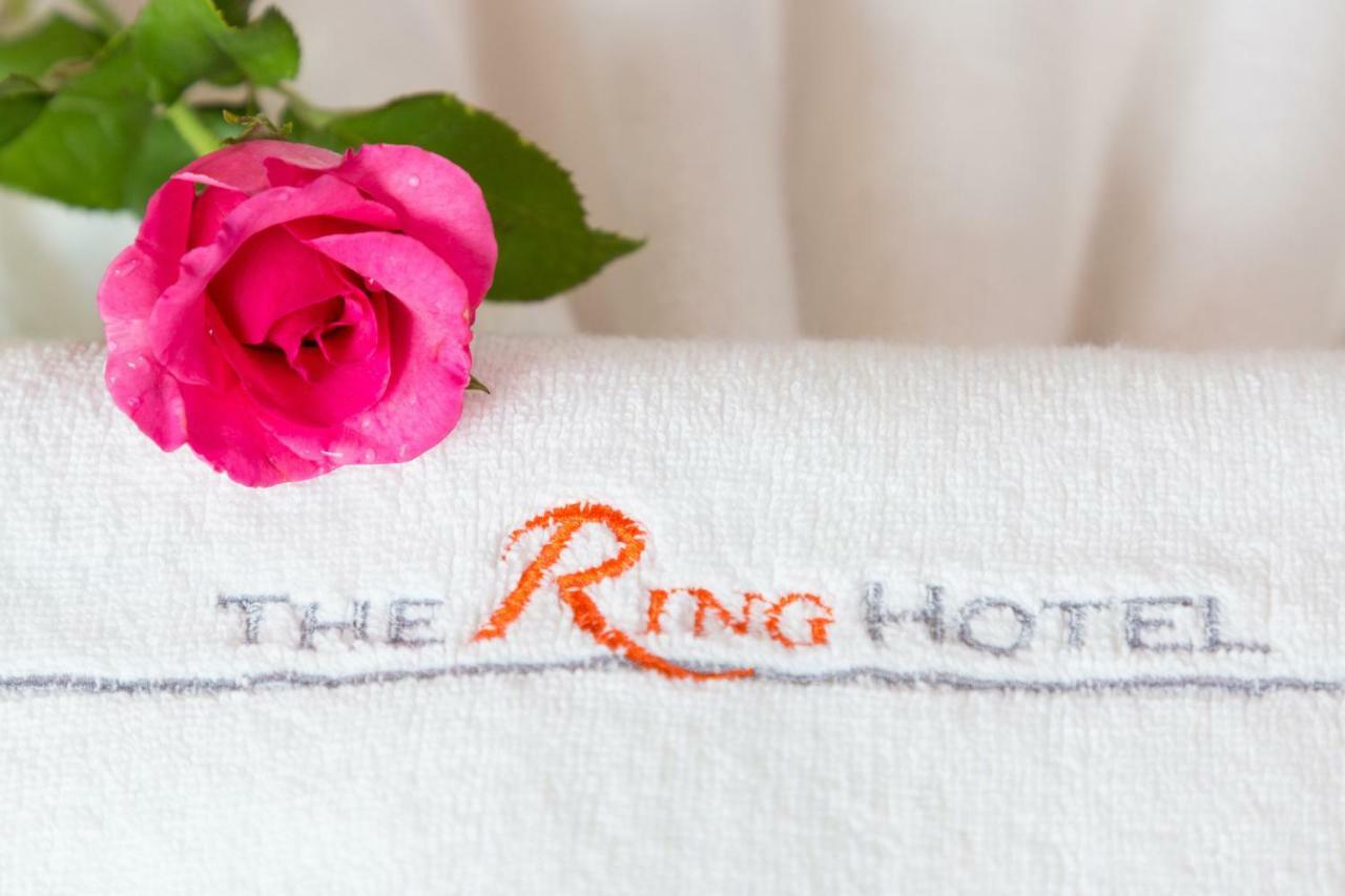 The Ring Hotel Хатъяй Экстерьер фото